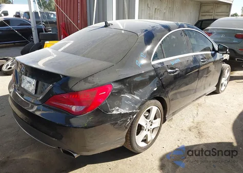 2015 Mercedes-Benz Cla 250 z USA, uszkodzony, nr VIN WDDSJ4EB8FN261630